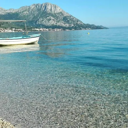 Apartments Nik - 50 M From The Sea Gradac (Split-Dalmatia)